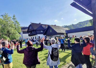 LEADER-Tourismusprojekt Landentwicklung Steiermark 4 Gesundheitswege mit Tourismus Alchemistin Sabine Schulz in Resonanz mit der Natur - NATURESPONSE® 4